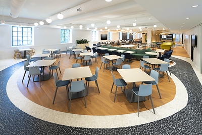Manulife’s cafeteria pictured in 2025. (CNW Group/Manulife Financial Corporation)