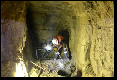 Figure 3: Miner drilling the drive at Goldsmith (CNW Group/Nubian Resources Ltd.)