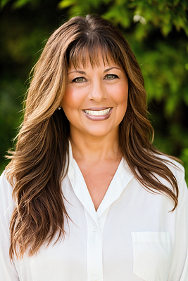 Samantha Giuggio, Chief Operations Officer of Fathom Realty
