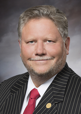 Stephen J.J. Letwin (CNW Group/Frontier Lithium Inc.)