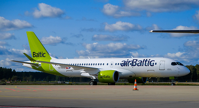 airBaltic A220-300 (CNW Group/Chorus Aviation Inc.)