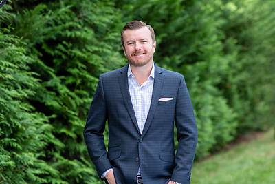 Ben Jaksich, Managing Director, Caldwell Advance. In his current role, Ben leads the Caldwell Advance group which centers around recruiting emerging leaders and advancing professionals. By leveraging their industry expertise, broad networks and ability to uncover, attract and recruit hidden talent, Ben and his team have established a reputation as trusted advisors to clients and candidates alike. (CNW Group/The Caldwell Partners International Inc.)