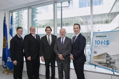 From left to right : Bruno Marchand, Mayor of Québec City, Martin Beaumont, President and CEO of the CHU de Québec-Université Laval, Pierre Karl Péladeau, President and CEO of Quebecor, Christian Dubé, Québec Minister of Health, Francis Morin, Acting President and CEO of the Fondation du CHU de Québec (CNW Group/Québecor Média Inc.)