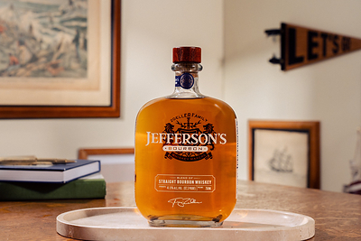 Jefferson's Bourbon Heads North Expanding Availability Across Ontario (CNW Group/Corby Spirit and Wine Communications)