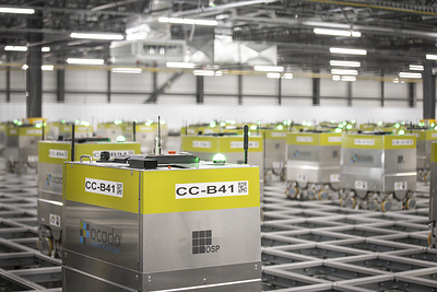 Ocado robots seen at work at the new Customer Fulfillment Centre (CFC) in Rocky View County AB. Voilà is powered by Ocado Group plc’s world-class, industry-leading technology through its brand new 290,000-sq.-ft., state-of-the-art CFC, where robots help assemble orders and the Voilà team delivers them to customers in refrigerated vehicles.
Voilà is now delivering nearly 20,000 products from Safeway, Sobeys, Chalo! FreshCo and more to Alberta communities, such as Calgary, Edmonton, and surrounding areas. (CNW Group/Empire Company Limited)