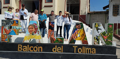 Falan's municipal letters, symbolizing the spirit of the community, were unveiled in a heartfelt celebration. (CNW Group/Outcrop Silver & Gold Corporation)