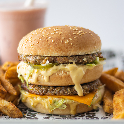 Famous Burger from Odd Burger. (CNW Group/Odd Burger Corporation)
