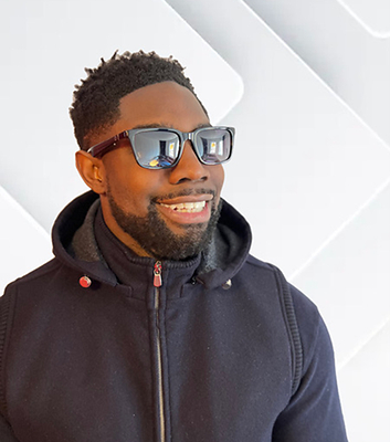 Micah Richards wearing Lucyd smart eyewear. Image courtesy of Innovative Eyewear, Inc.