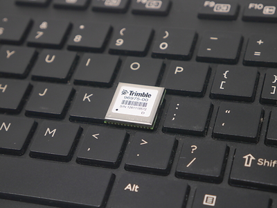Trimble's RES720 dual-frequency embedded timing module provides next-generation networks with 5-nanosecond accuracy.