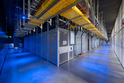 Equinix SV11 IBX data center interior