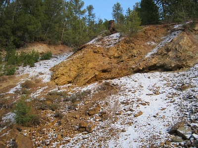 U.S. Gold Corp.’s Challis Project: Copper-cobalt showing, gossan and semi-massive sulfide.