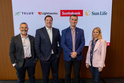 From left to right: Hesham Fahmy, TELUS; John Painter, Lightworks; Tim Clark, Scotiabank; and Laura Money, Sun Life (CNW Group/Lightworks)