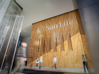 Sun Life’s global headquarters at 1 York Street, Toronto (CNW Group/Sun Life Financial Inc. - Financial News)