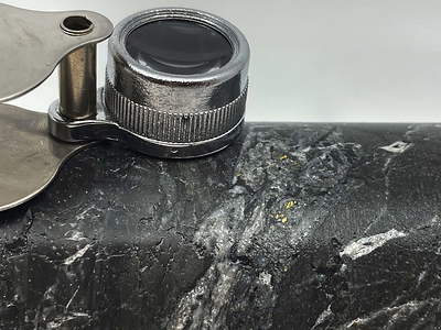 Figure 2. Photo of mineralization from NFGC-21-238, approximately 386m down hole depth. Note that these photos are not intended to be representative of gold mineralization in hole NFGC-21--238. (CNW Group/New Found Gold Corp.)