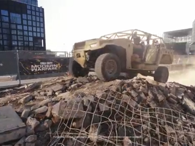 The Polaris DAGOR puts its real-world capability on display as it takes on Polaris Path to Victory at Fanatics Fest NYC, bringing a vehicle now featured in Call of Duty®: Modern Warfare® 4 onto the custom off-road course in Manhattan.